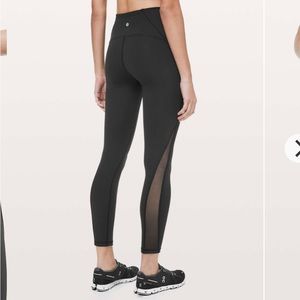 Lululemon Train Times black